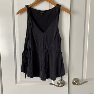 Lucky brand tank! With tie sides. Size small